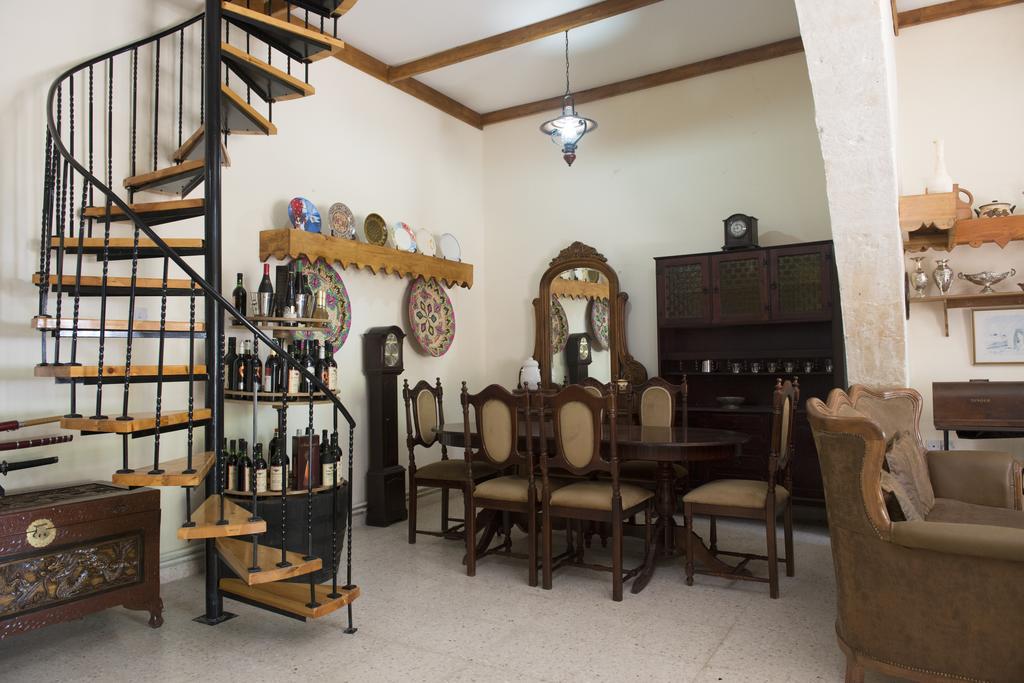 הוילה Pachna Marianna Mansion חדר תמונה
